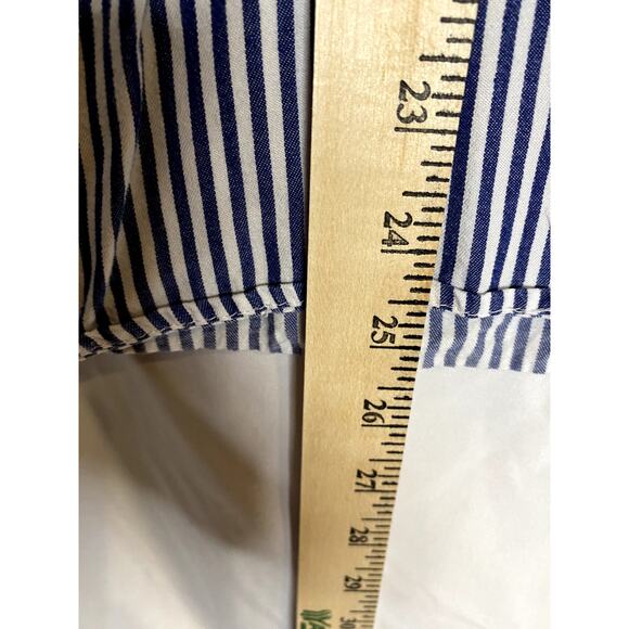 Women's Old Navy Blue Striped Top - Picture 3 of 6